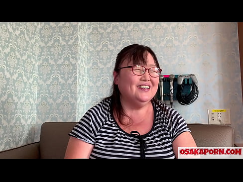 ❤️ Mama japoneză grasă își arată sânii uriași și se bucură de o jucărie sexuală. O mamă asiatică de 51 de ani vorbește despre experiența ei sexuală. Yukiko 1 OSAKAPORN milf grasă. ❌  at porn ro.heatpumpcenter.top ❤