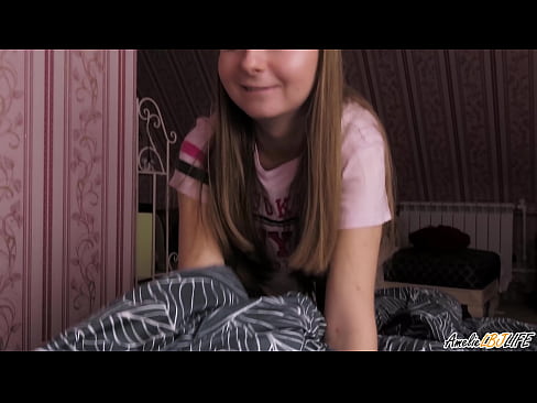 ❤️ Blondina îi suge adânc prietenei ei și primește spermă în gură ❌ at porn ro.heatpumpcenter.top ❤