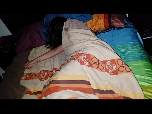 ❤️ Fiul vitreg care își ceartă tânăra mamă vitregă în timp ce ea doarme. ❌  at porn ro.heatpumpcenter.top ❤